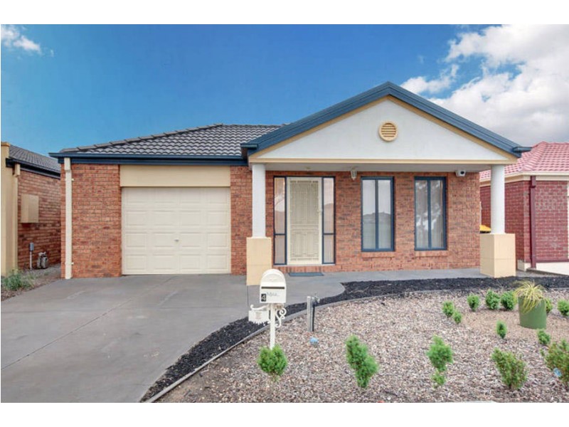 4 Clyde Close, Taylors Hill VIC 3037