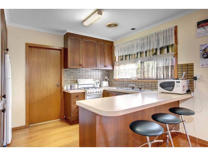 11 Birralee Square, Keilor Downs VIC 3038