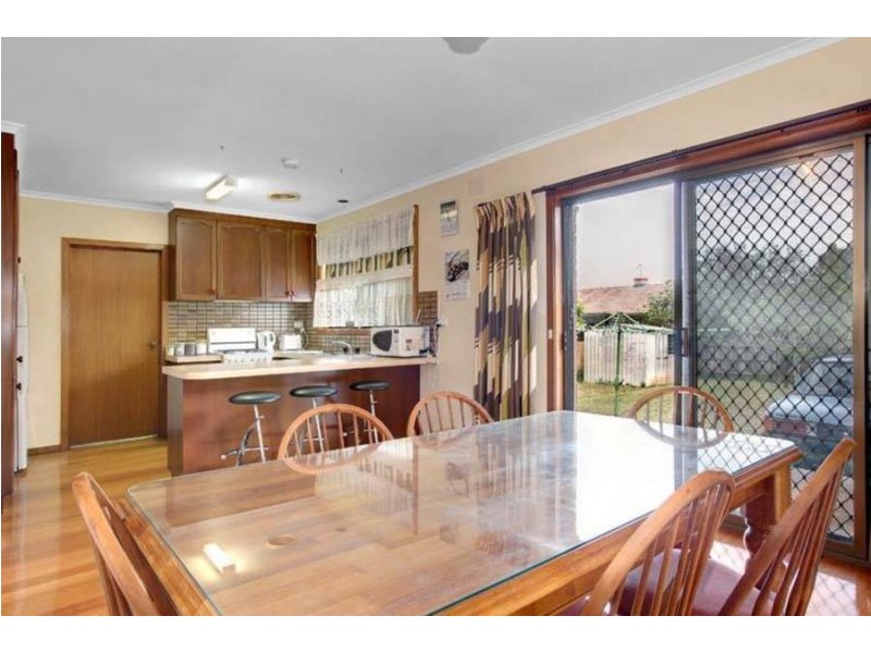 11 Birralee Square, Keilor Downs VIC 3038