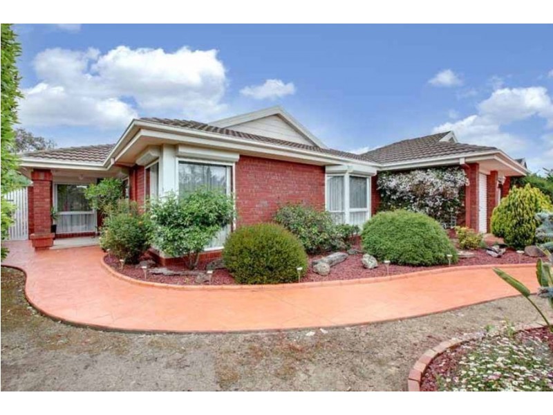 8 Spellman Avenue, Sydenham VIC 3037