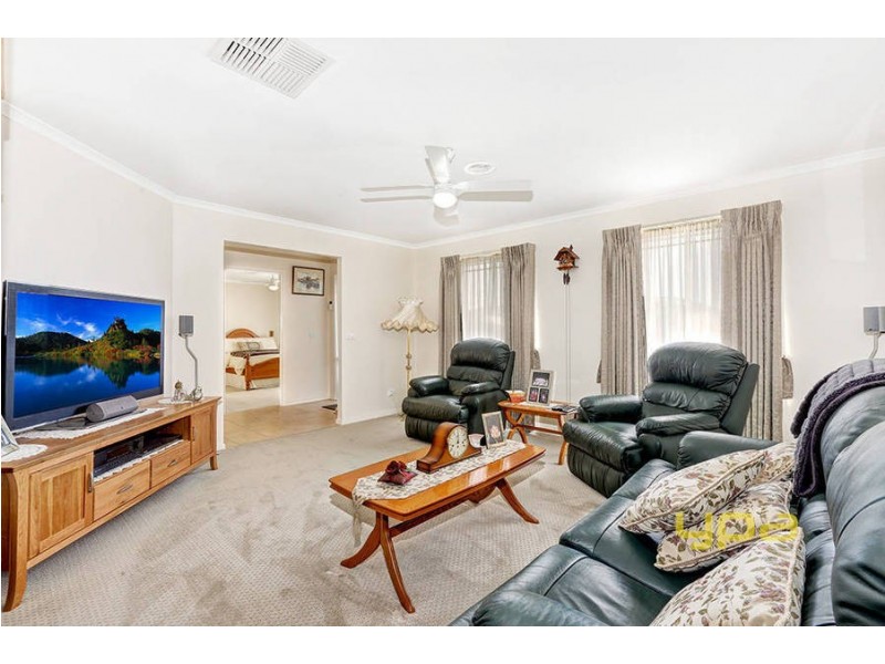 5 Pavleka Street, Hillside VIC 3037