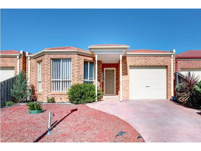 8a Di Beradino Way, Hillside VIC 3037
