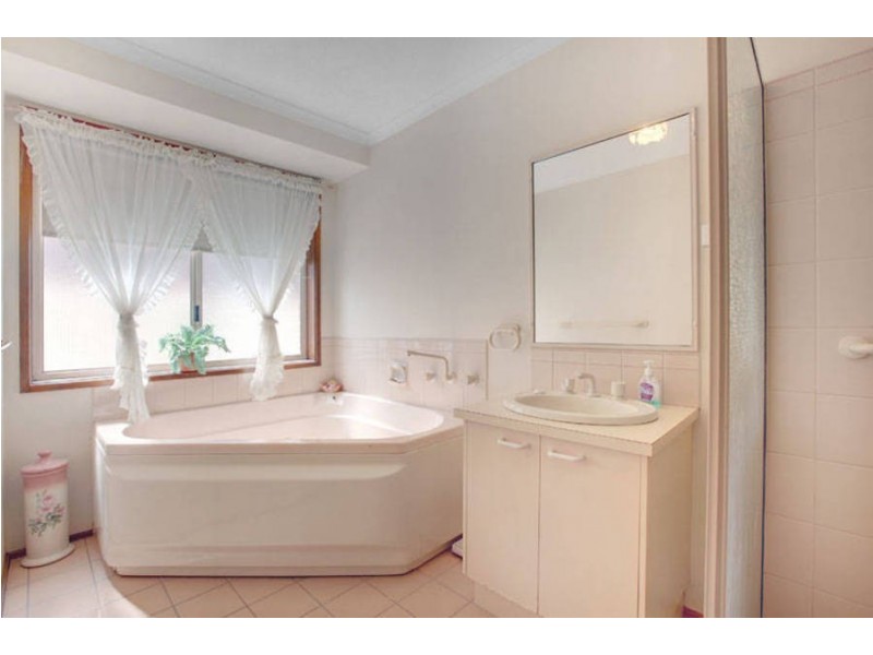 65 Willys Avenue, Keilor Downs VIC 3038