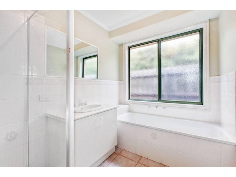 26 Cardigan Crescent, Taylors Lakes VIC 3038