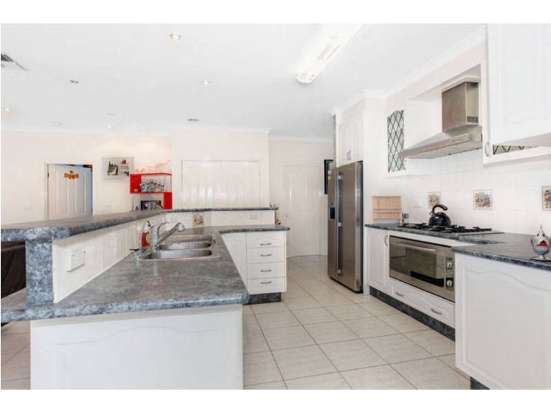 154 Community Hub, Hillside VIC 3037