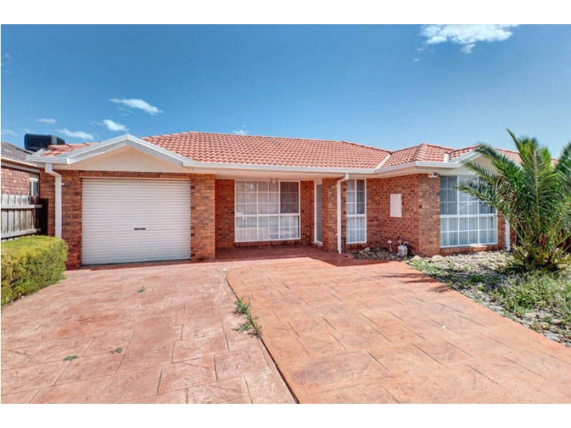 12 Marlock Way, Delahey VIC 3037