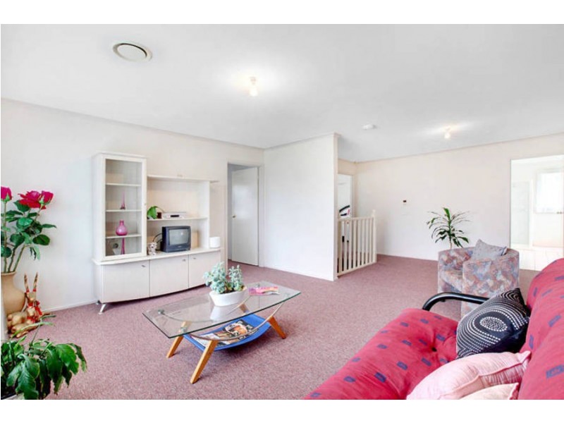 3 Boberrit Wynd, Sydenham VIC 3037