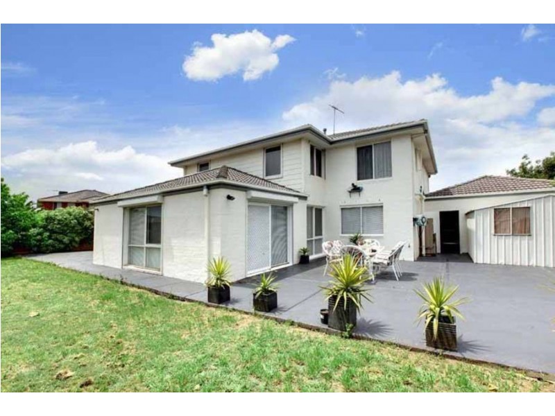 3 Boberrit Wynd, Sydenham VIC 3037