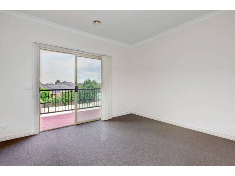 6 Oriana Way, Sydenham VIC 3037