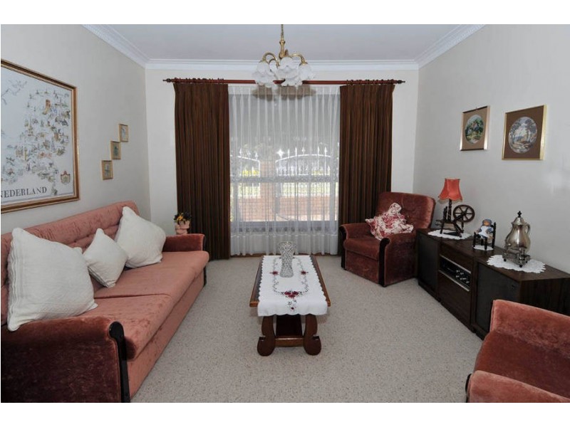 32 Wanaka Drive, Keilor Downs VIC 3038