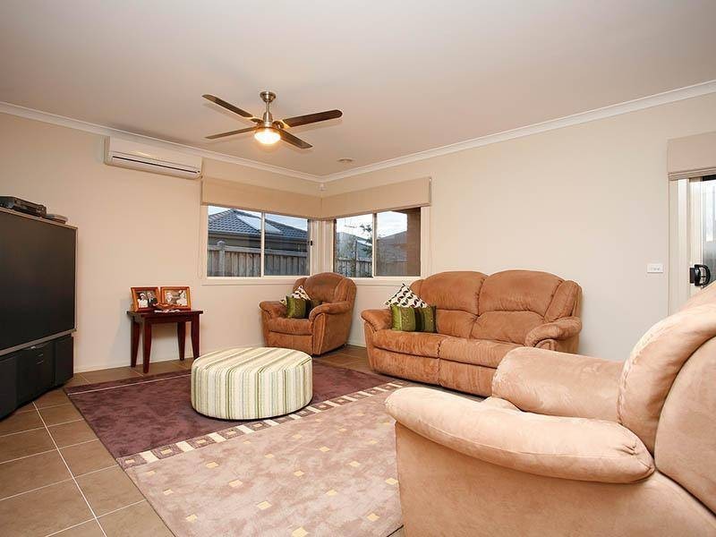 69 Papillion Parade, Tarneit VIC 3029