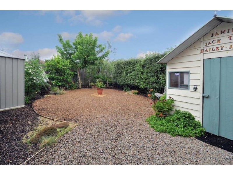 7 Cadrona Court, Hillside VIC 3037