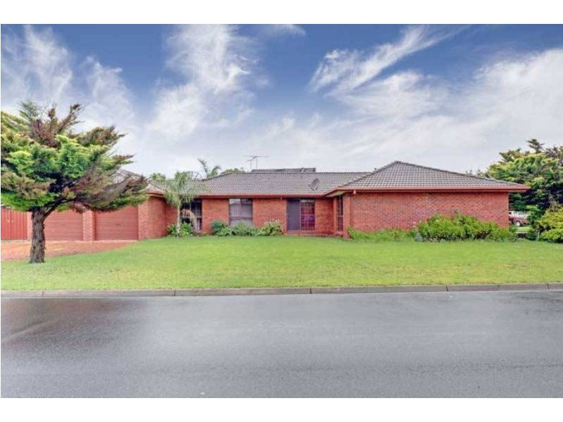 2 Ajax Close, Keilor Downs VIC 3038