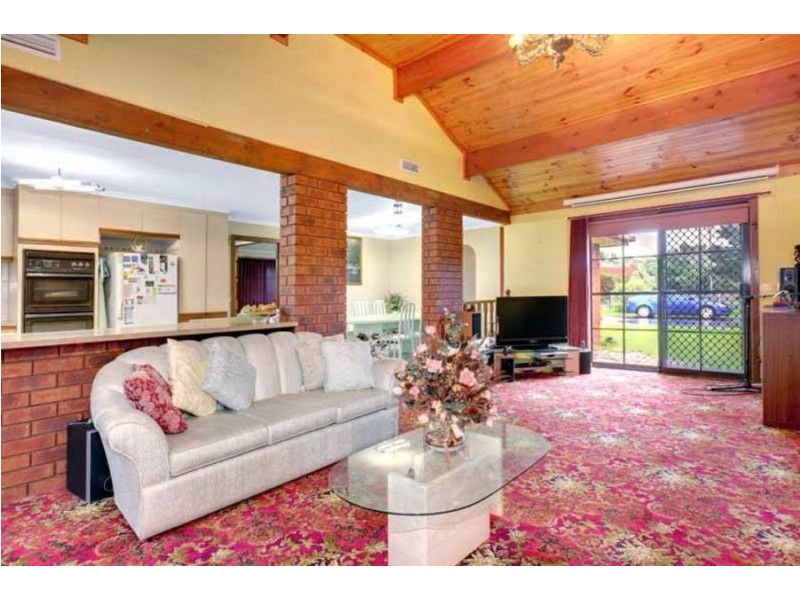 2 Ajax Close, Keilor Downs VIC 3038