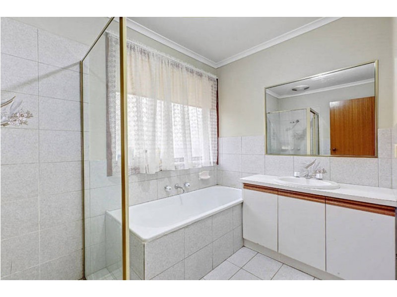 2 Ajax Close, Keilor Downs VIC 3038