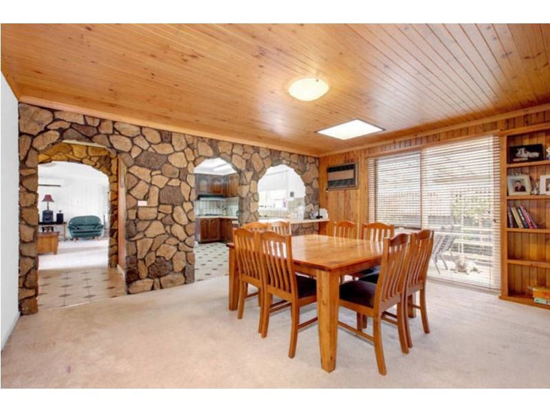 12 Ulmara Place, Keilor Downs VIC 3038