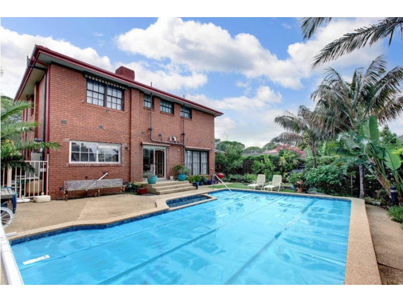 895 Old Calder Hwy, Keilor VIC 3036