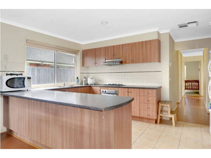 26 Timele Drive, Hillside VIC 3037