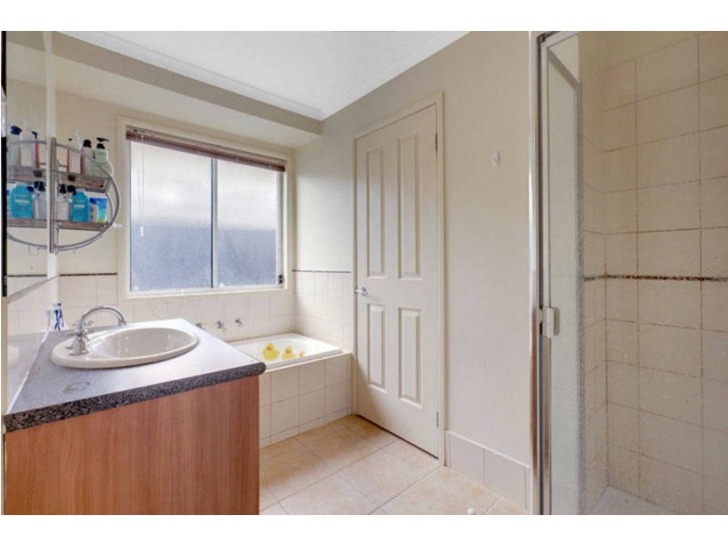 26 Timele Drive, Hillside VIC 3037