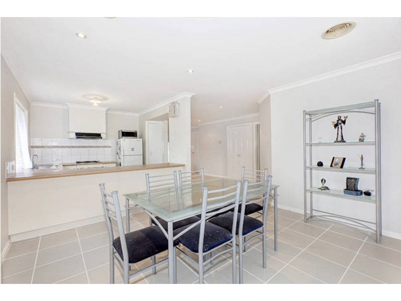 1 Daymar Court, Hillside VIC 3037