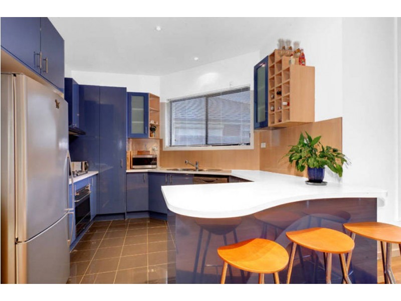 8 Darling Court, Taylors Hill VIC 3037