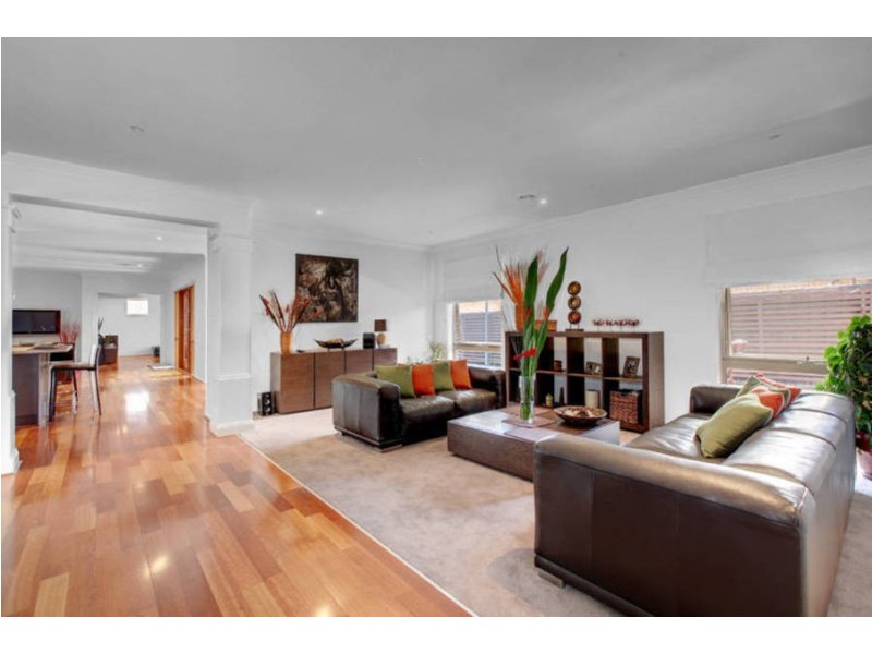 3 Cumberland Grove, Taylors Hill VIC 3037