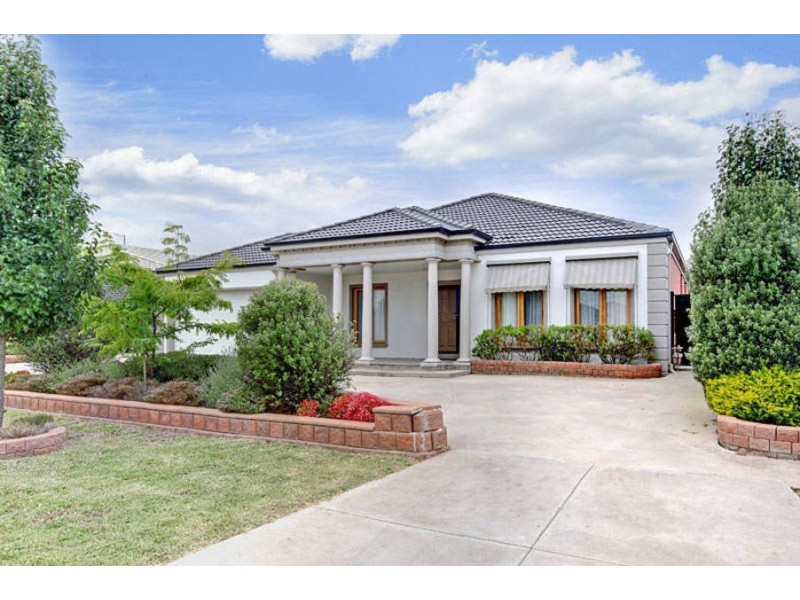 5 Kent Place, Taylors Hill VIC 3037