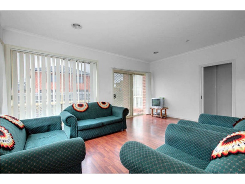 31 Willowood Court, Taylors Hill VIC 3037