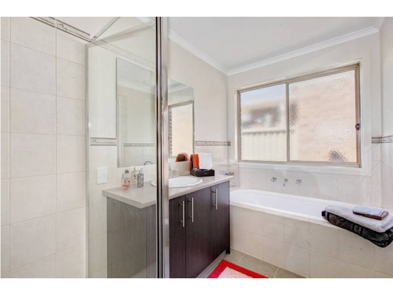 3 David  Circut, Hillside VIC 3037