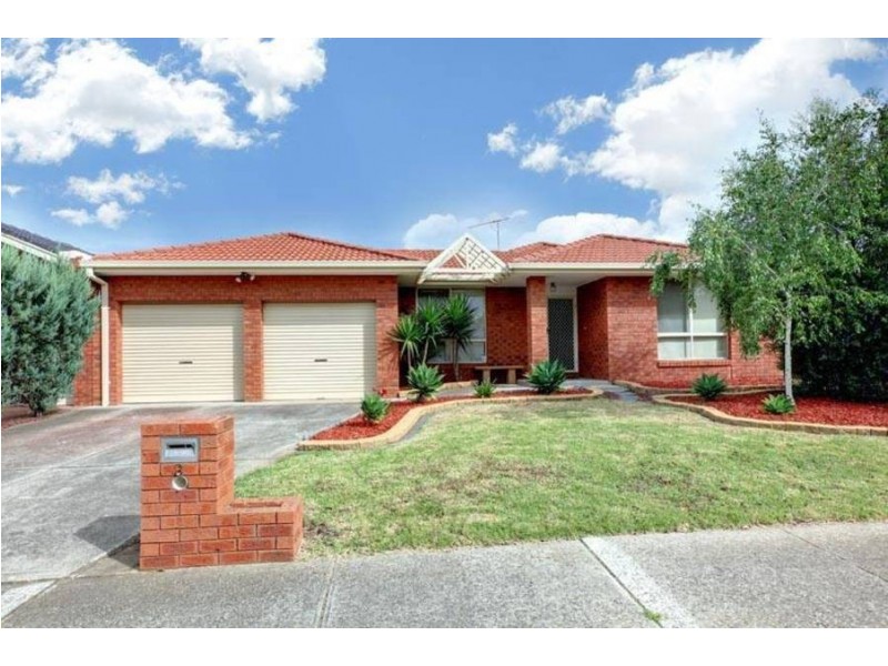 3 Birchmore Court, Taylors Lakes VIC 3038