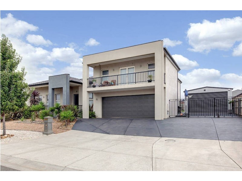 5 Rushcutters Place, Taylors Hill VIC 3037