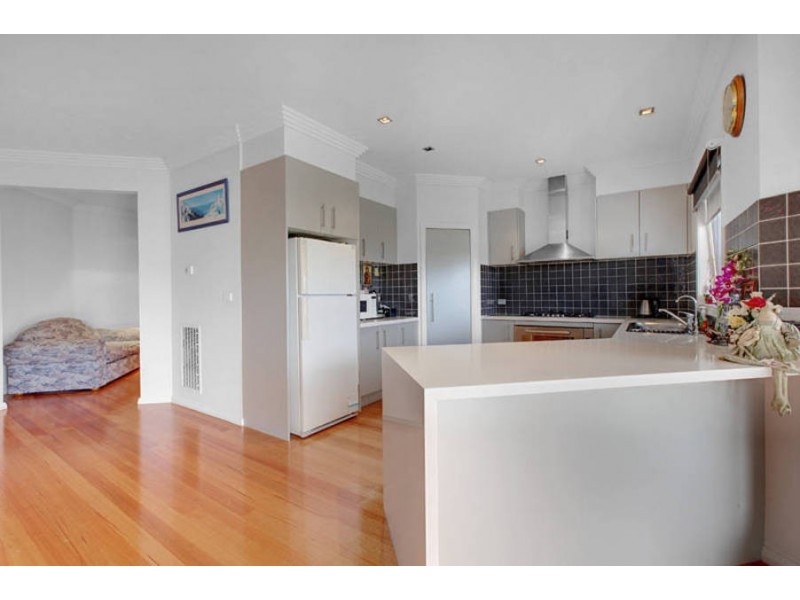 5 Rushcutters Place, Taylors Hill VIC 3037