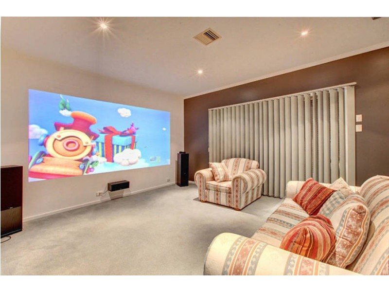 17 Stables Place, Sydenham VIC 3037