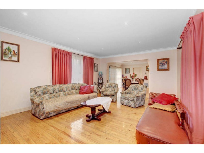 42 Copernicus Way, Keilor Downs VIC 3038