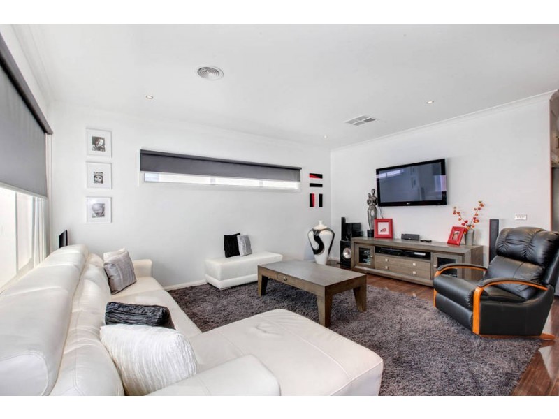 14 Chandos Street, Sydenham VIC 3037