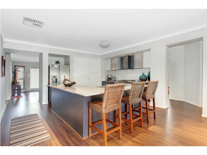 1 Chancery Way, Taylors Hill VIC 3037