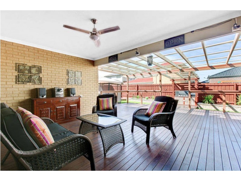 1 Chancery Way, Taylors Hill VIC 3037