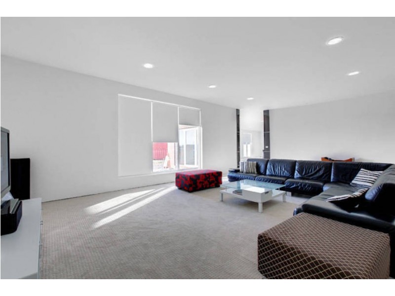 6 Purley Court, Hillside VIC 3037