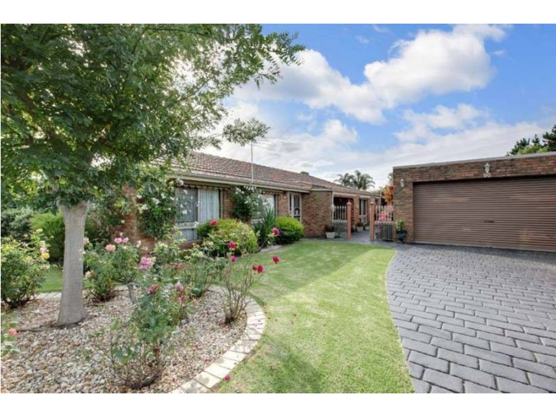 90 Copernicus Way, Keilor Downs VIC 3038