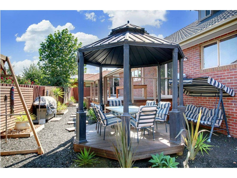 3 Royal Crescent, Hillside VIC 3037