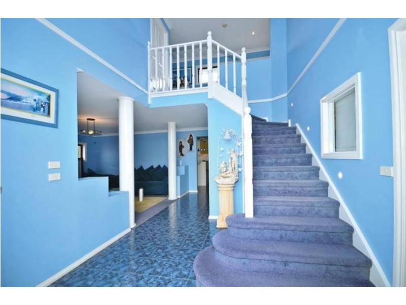 6 Liam Close, Hillside VIC 3037