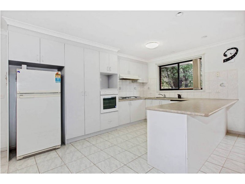 28 Kurrajong Road, Delahey VIC 3037