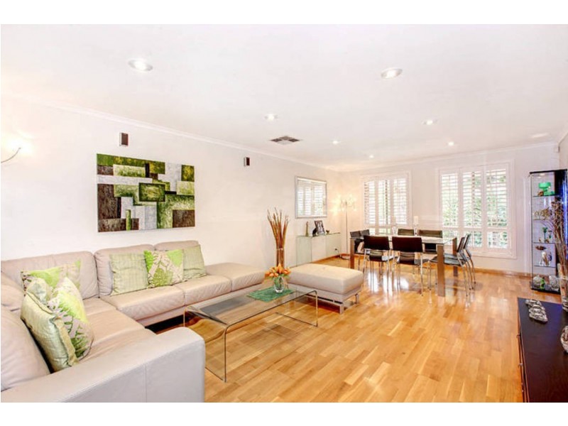 11 Lacebark Road, Delahey VIC 3037