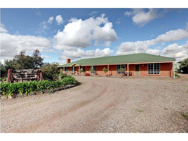183-195 Westcott Parade, Rockbank VIC 3335