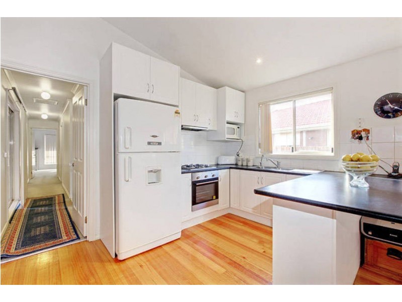 8a Sibyl Court, Keilor Downs VIC 3038