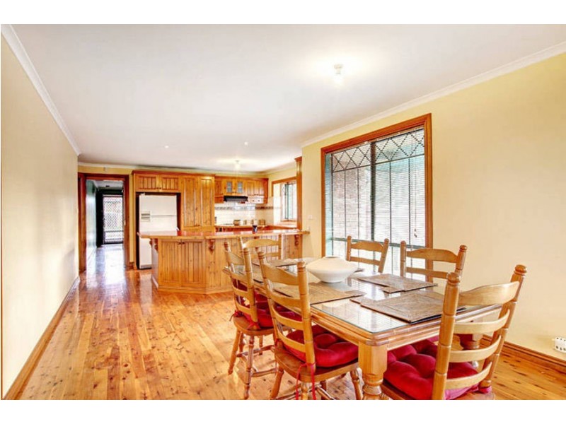 2 Nottingham Way, Sydenham VIC 3037