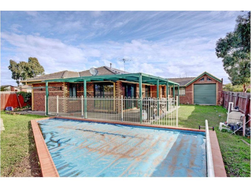 2 Nottingham Way, Sydenham VIC 3037