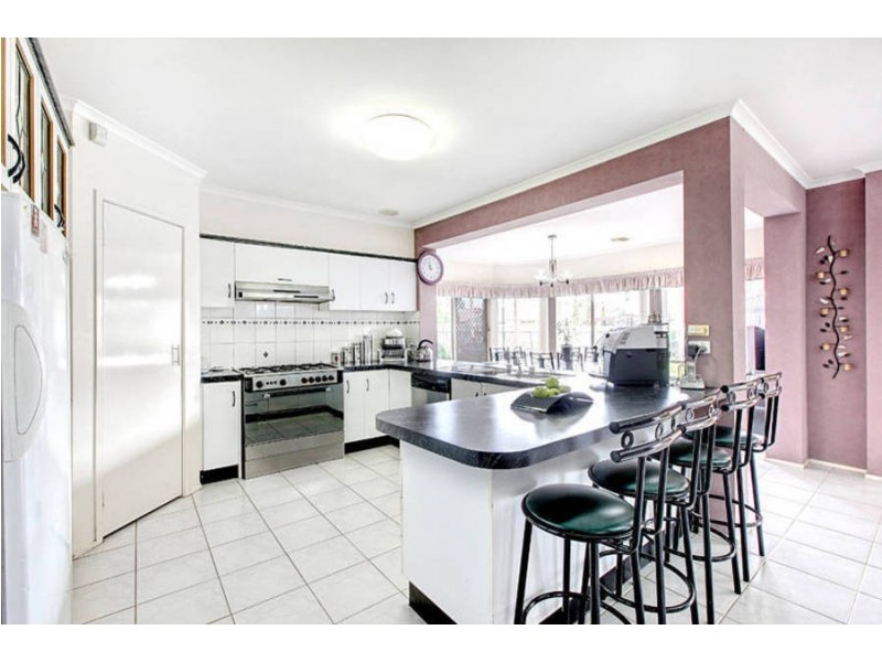 36 Roadhouse Wynd, Sydenham VIC 3037