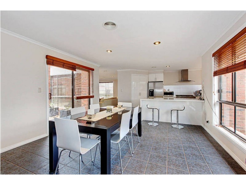 7 Ryan Road, Delahey VIC 3037