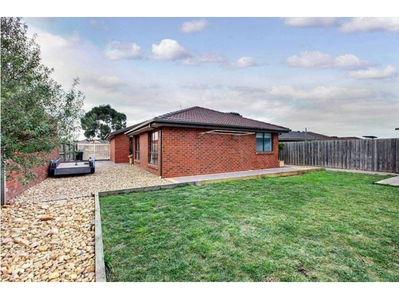 7 Ryan Road, Delahey VIC 3037